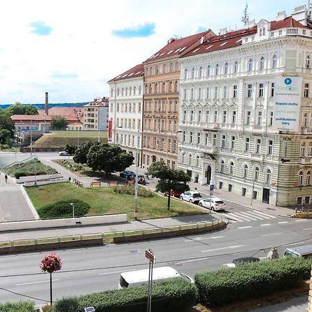 Rose Suites And Rooms Praga Esterno foto