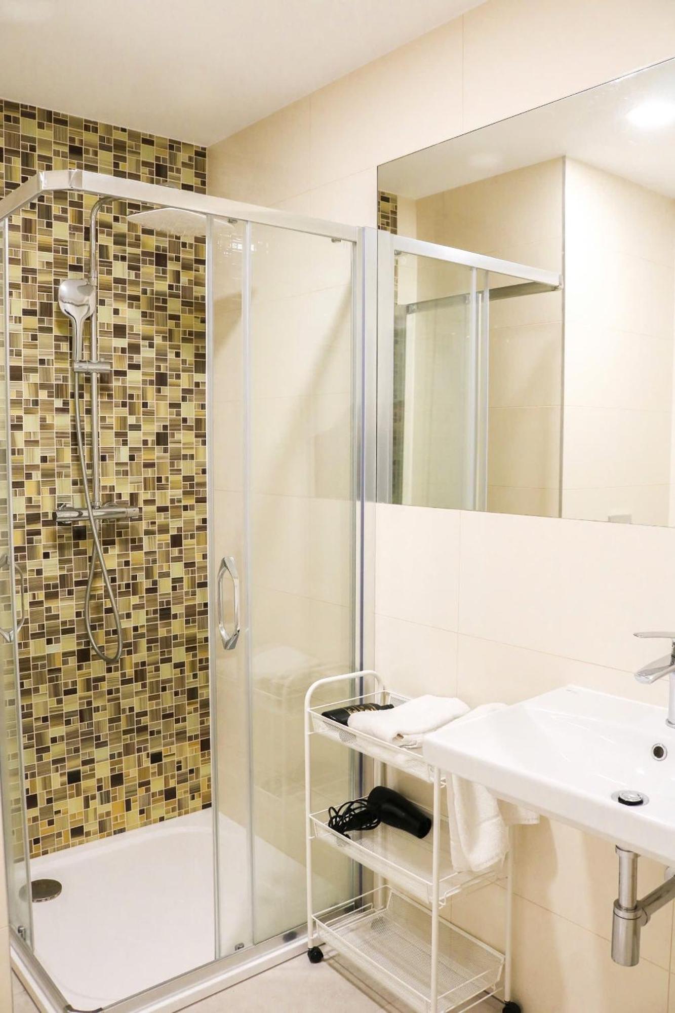 Rose Suites And Rooms Praga Esterno foto